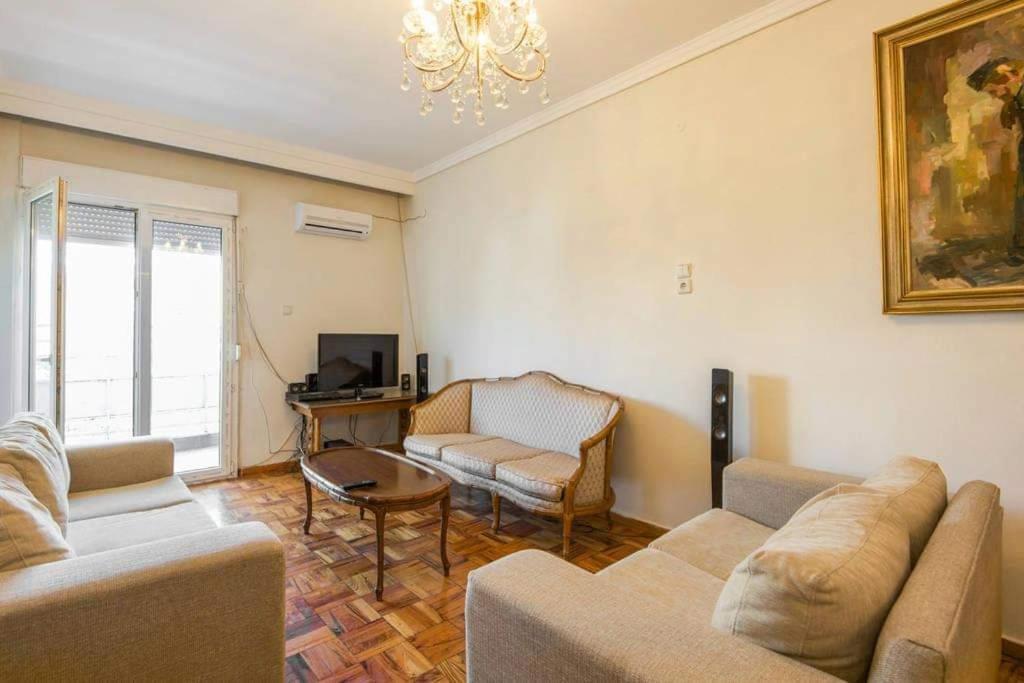 Κεντρικό Κλασικό Διαμέρισμα 2 Δωματίων Apartman Szaloniki Kültér fotó